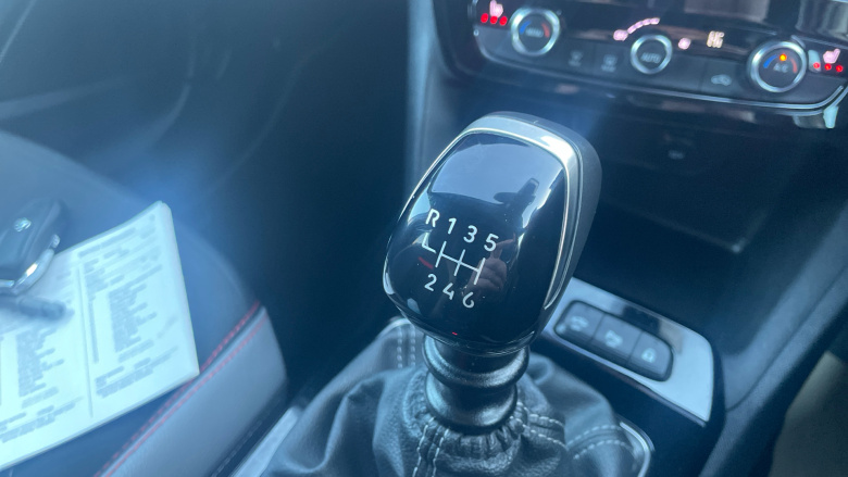 Vauxhall Mokka 1.2 Turbo 100 SRi Premium 5dr Petrol Hatchback